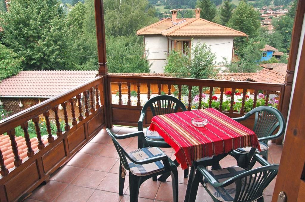 Гостевой дом Guest House Bolyarka Копривштица